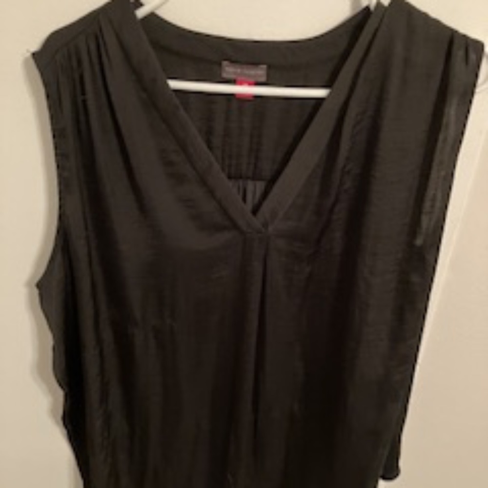 Two Vince Camuto bloses